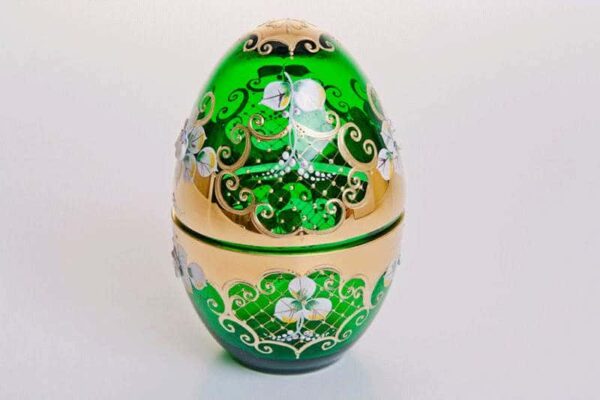 Шкатулка в форме яйца Лепка зеленая Cerna Чехия russki dom